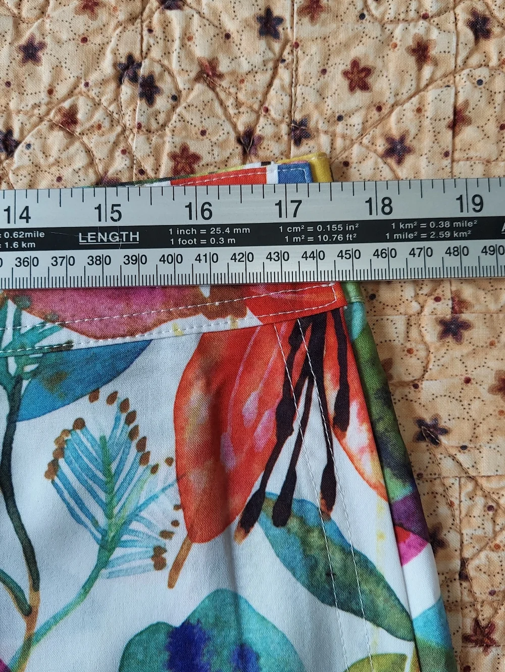 Rip Skirt Women’s Floral Size Large Multi Colored Floral Pattern